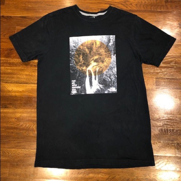 The North Face Other - Men’s North Face T-shirt. Size Large.